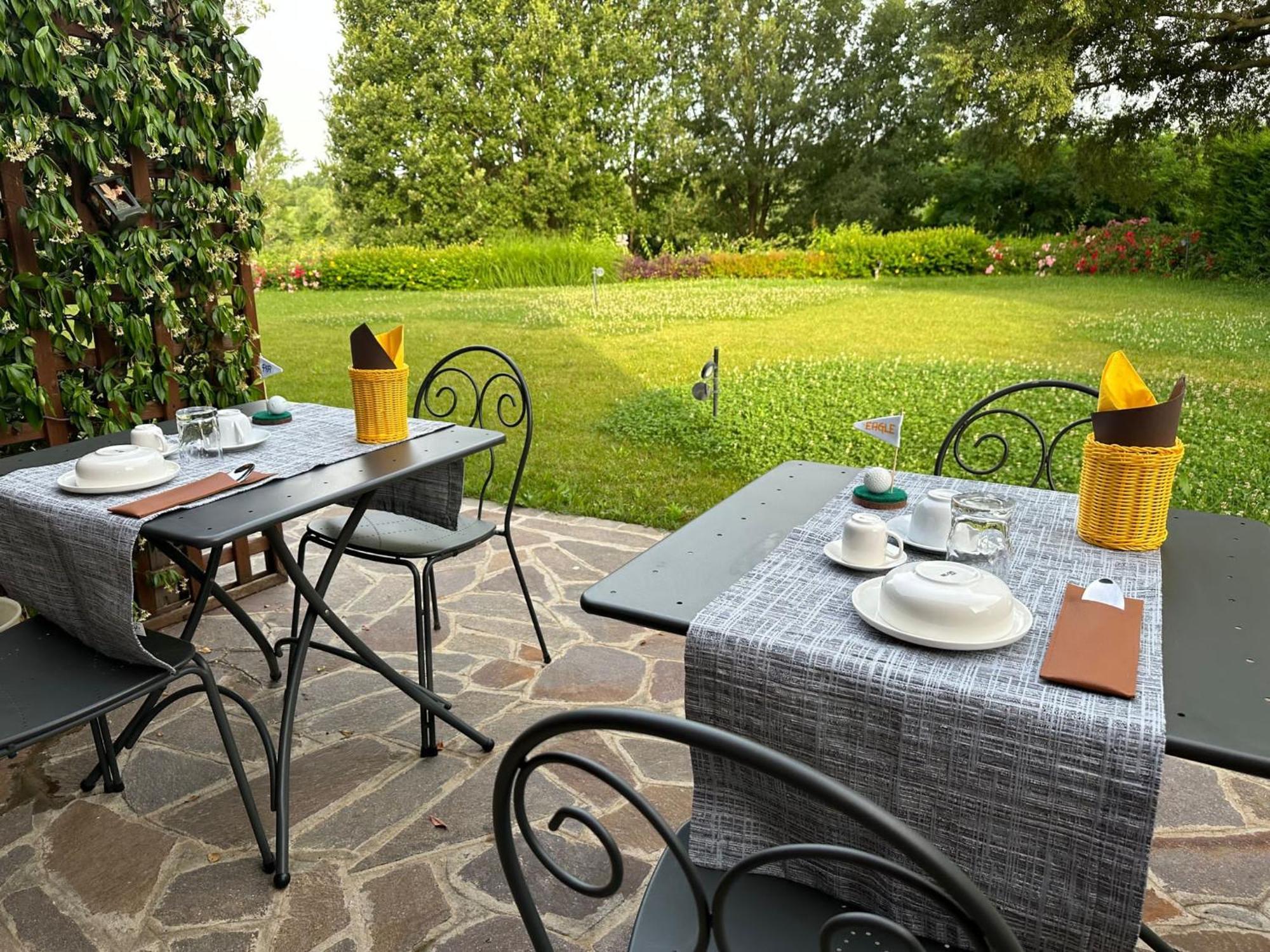 B&B Hole6 Castenaso Buitenkant foto